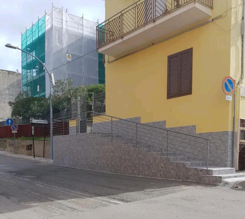 Casa Vacanze Rosanna バレストラーテ エクステリア 写真
